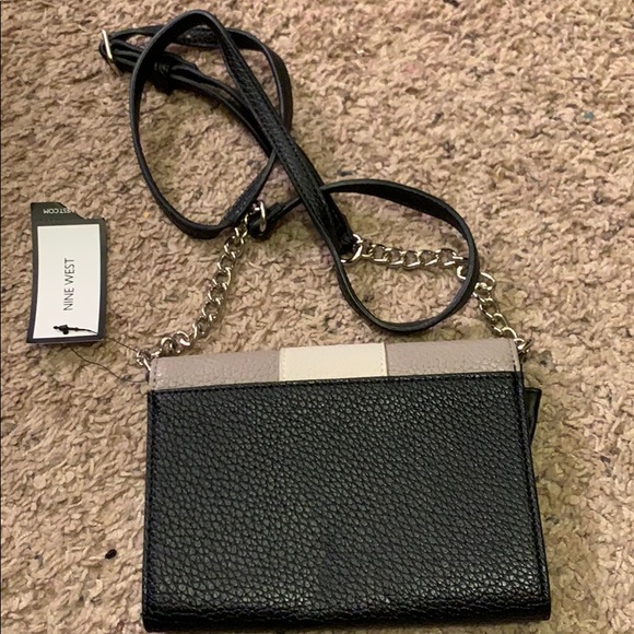 Nine West cross body purse - Picture 3 of 3